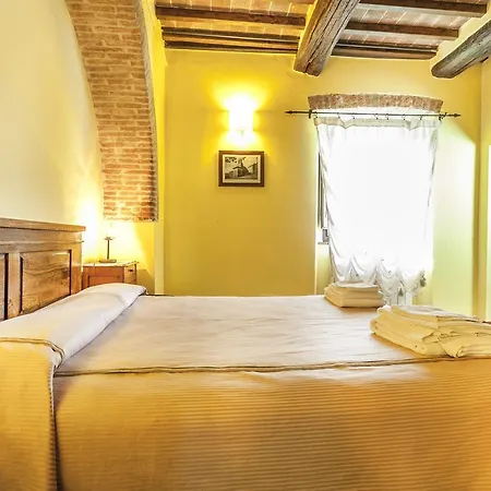 La Bozza And Il Bozzino Cortona